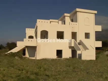 Home 375m<sup>2</sup> for sale photo 4