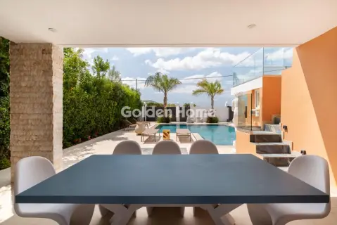 House 480m<sup>2</sup> for rent photo 5