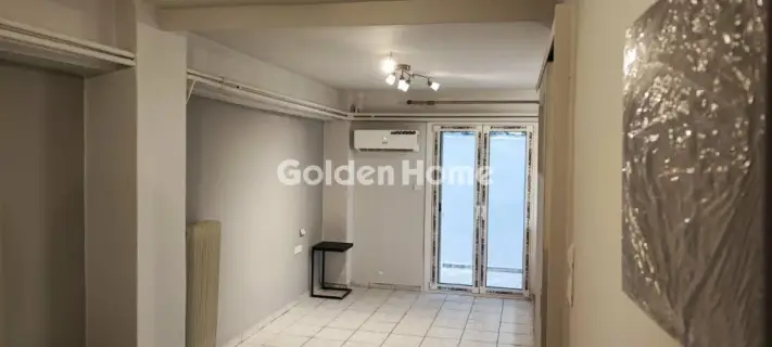 Studio 35m<sup>2</sup> for rent photo 1