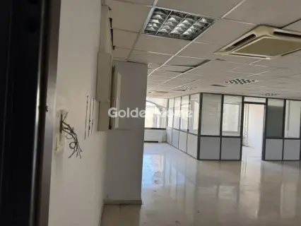 Office 330m<sup>2</sup> for rent photo 5