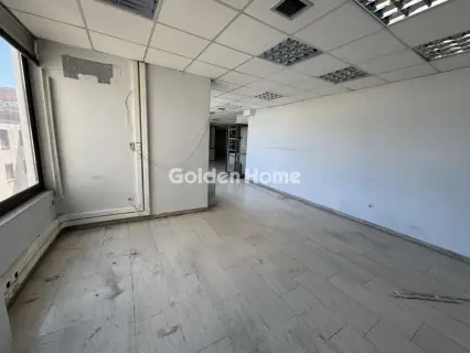 Office 330m<sup>2</sup> for rent photo 11