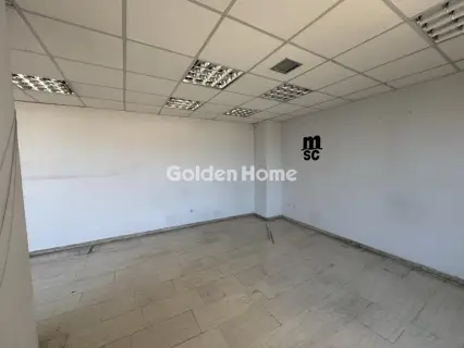 Office 330m<sup>2</sup> for rent photo 13