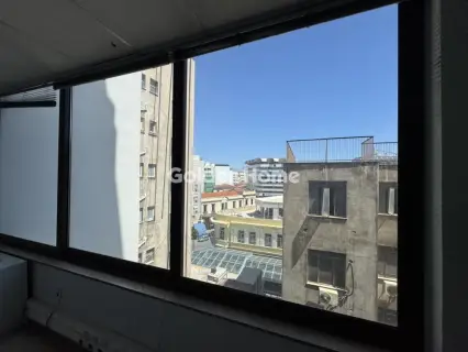 Office 330m<sup>2</sup> for rent photo 10