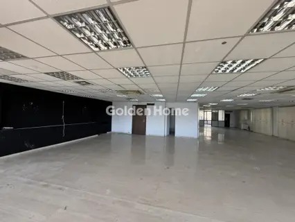Office 330m<sup>2</sup> for rent photo 28