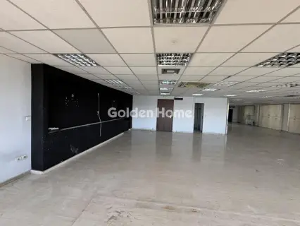 Office 330m<sup>2</sup> for rent photo 36