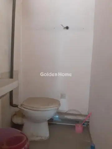 Store 22m<sup>2</sup> for rent photo 6