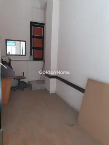 Store 22m<sup>2</sup> for rent photo 1