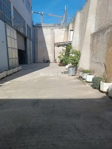 仓库 1500m<sup>2</sup> for rent photo 1