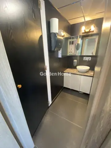 Selling a Business 200m<sup>2</sup> for sale photo 5401729