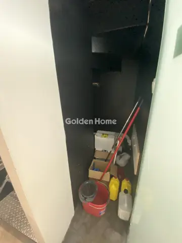 Selling a Business 200m<sup>2</sup> for sale photo 5401737