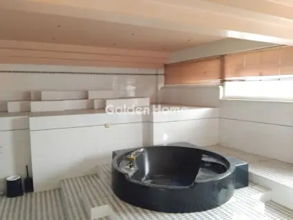 Independent Maisonette 320m<sup>2</sup> for sale photo 8