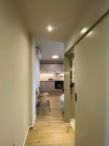 Studio 25m<sup>2</sup> for rent photo 5403465