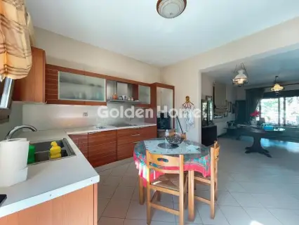 Maisonette Attached 248m<sup>2</sup> for sale photo 4