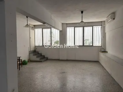 店铺 85m<sup>2</sup> for rent photo 2