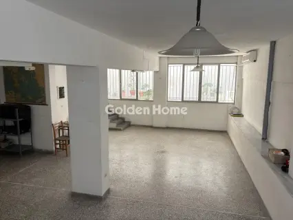 店铺 85m<sup>2</sup> for rent photo 1