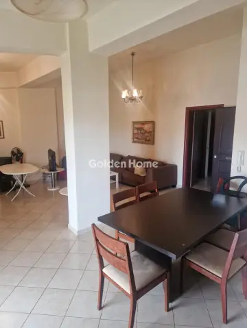 House 215m<sup>2</sup> for sale photo 2