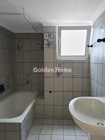 Floor Apartment 88m<sup>2</sup> for rent photo 5404949