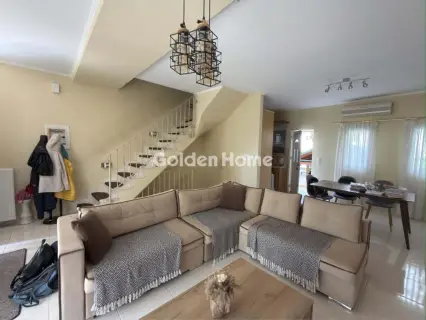 Independent Maisonette 185m<sup>2</sup> for sale photo 1