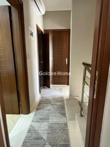 Maisonette Attached 163m<sup>2</sup> for sale photo 13