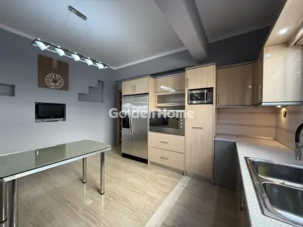 Floor Apartment 124m<sup>2</sup> for rent photo 5