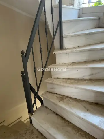 Independent Maisonette 265m<sup>2</sup> for rent photo 5522935