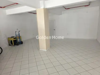 销售业务 70m<sup>2</sup> for rent photo 3