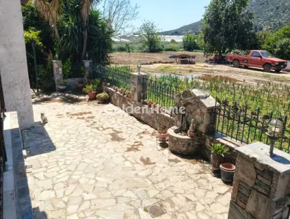 House 240m<sup>2</sup> for sale photo 14