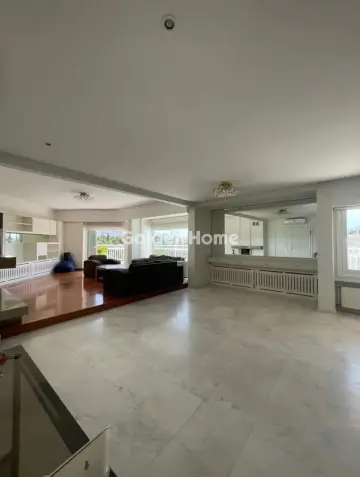 Floor Apartment 190m<sup>2</sup> for rent photo 5565386