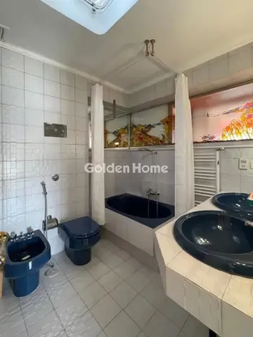 Floor Apartment 190m<sup>2</sup> for rent photo 5565395