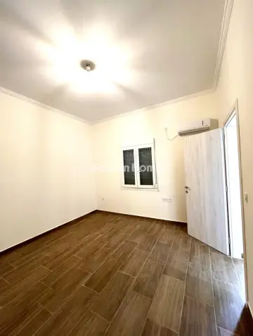 Κτίριο 180τ.μ. προς πώληση φωτογραφία 5429077