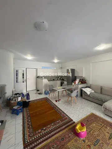 Floor Apartment 81m<sup>2</sup> for rent photo 3