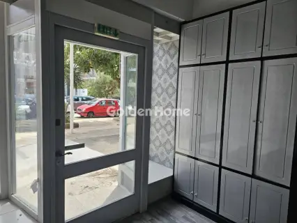 Κατάστημα 198τ.μ. προς πώληση φωτογραφία 1