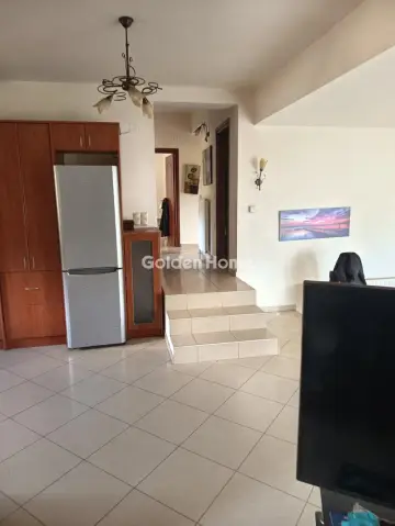Apartment 130m<sup>2</sup> for rent photo 4