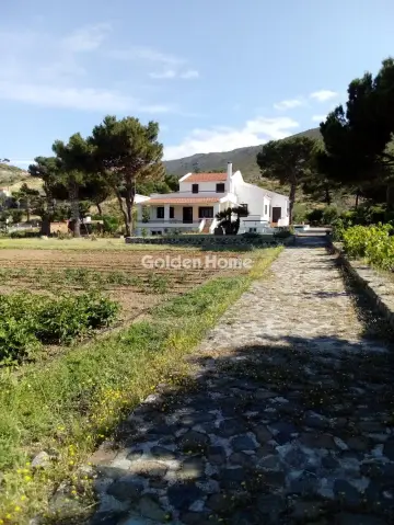 House 240m<sup>2</sup> for sale photo 11