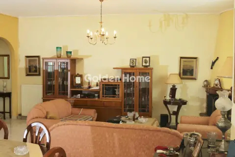 Independent Maisonette 200m<sup>2</sup> for sale photo 5446992