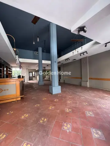 Store 200m<sup>2</sup> for rent photo 8