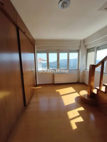 Floor Maisonette 140m<sup>2</sup> for rent photo 4
