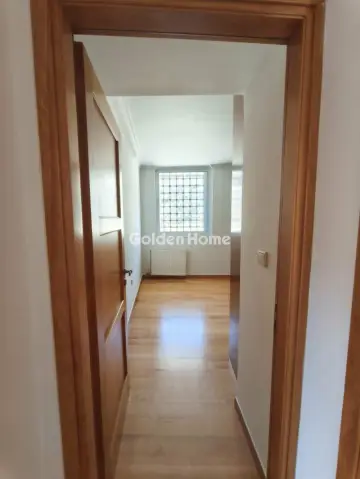 Floor Maisonette 140m<sup>2</sup> for rent photo 29