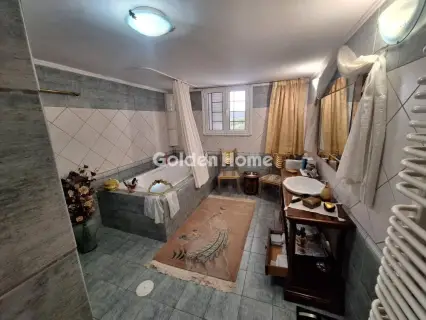House 274m<sup>2</sup> for sale photo 8