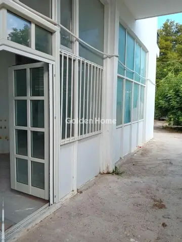 Store 835m<sup>2</sup> for rent photo 13