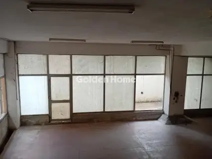 店铺 705m<sup>2</sup> for rent photo 5550383