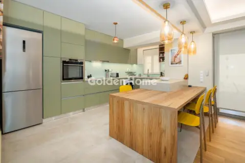 Floor Apartment 105m<sup>2</sup> for sale photo 5