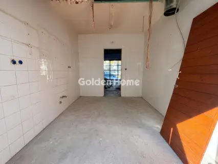 店铺 180m<sup>2</sup> for rent photo 5453627