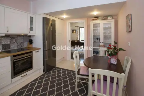 Floor Apartment 150m<sup>2</sup> for rent photo 8