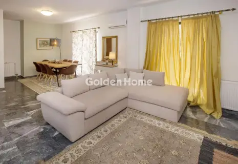 Floor Apartment 150m<sup>2</sup> for rent photo 3