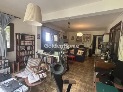 Maisonette Attached 297m<sup>2</sup> for sale photo 24