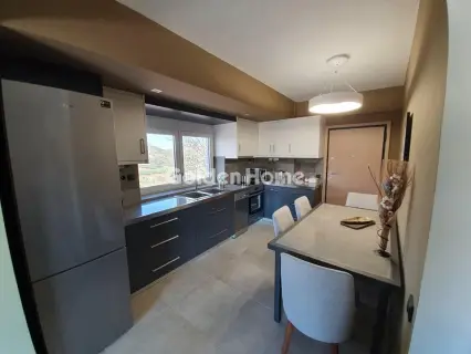 House 201m<sup>2</sup> for sale photo 2