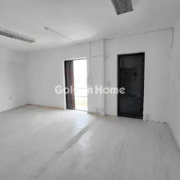 独立建筑 2420m<sup>2</sup> for sale photo 5461175