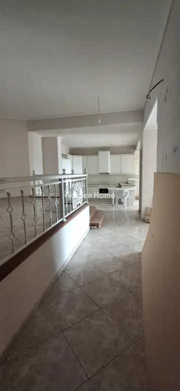 Independent Maisonette 600m<sup>2</sup> for sale photo 39