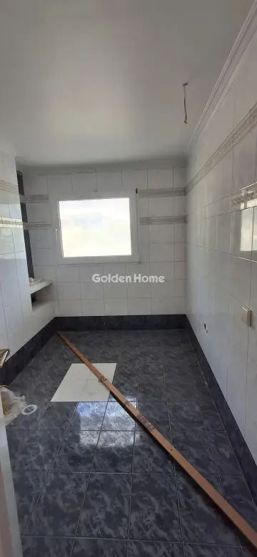 Independent Maisonette 600m<sup>2</sup> for sale photo 93